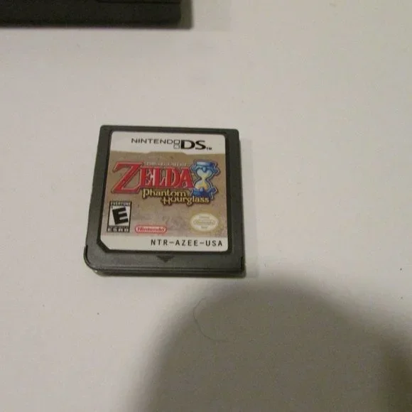 Nintendo DS Legend of Zelda Phantom Hourglass video game, case & manual - Picture 2 of 6